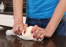 Caryo Kitchen Durable Reusable Lightweight Silicone Non-stick Kneading Dough Bag N3