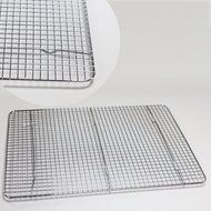 Huji Wire Chrome Plated Steel Cooling Rack Oven Safe (17&quot; x 11.75&quot;) (1) N5