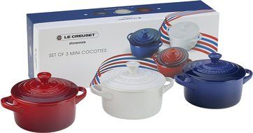 Le Creuset Stoneware Petite Round Casserole Gift Set, Cassis N2