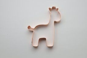 Simple 4 Inch Giraffe Cookie Cutter N4