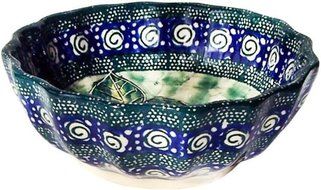 Boleslawiec Stoneware - Polish Pottery Scalloped Bowl - Green Garden N2
