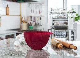3-Piece Mixing Bowl Set, Eco-Friendly, Melamine &amp; BPA Free. Food Prep Set - 3 Mixing Bowls, Burgundy Wine 6.5L... N2