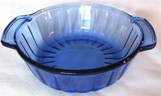 Anchor Hocking Cobalt Blue 2 Qt Round Casserole w/Rippled Sides - No Lid