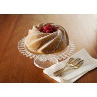 Nordic Ware 40122 6-Cavity Pie Baking Pan, Mini, Colors Vary N27