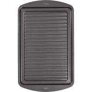 Wilton 2105-6080 Perfect Results Oven Griddle Pan, 16" x 4.5" N3