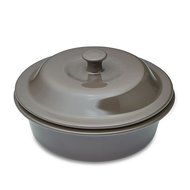 Pampered Chef Round Covered Baker Sandstone