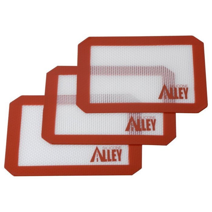 Silicone Alley, 3 Non-stick Silicone Mat Pad, Small Rectangle 5 X 4 Inch, Green N7