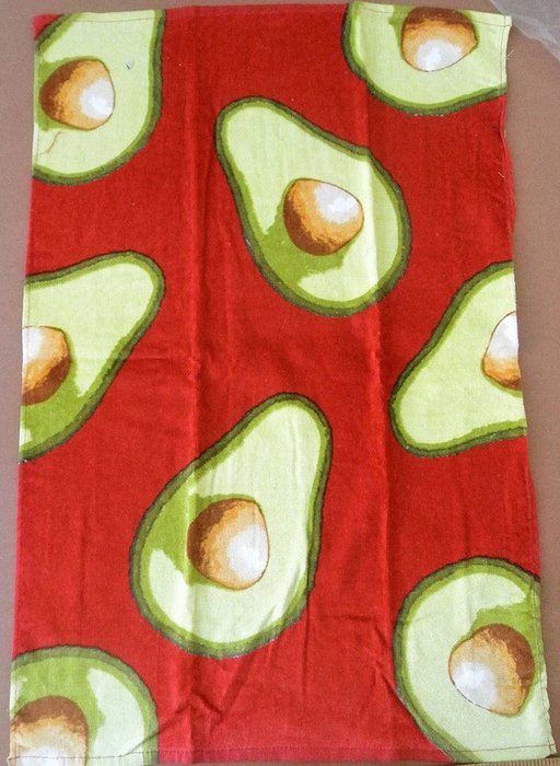 Kitchen Towel with Avocado images on it.- 28 inches x 18 inches - 100% Cotton - Great gift for chefs, cooks and... N3
