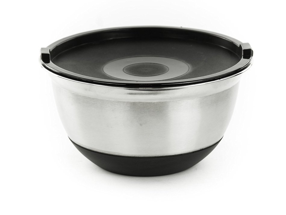 Stainless Steel German Mixing Bowls / Food Storage Containers in Set of 4 with Lids and Non-Skid Silicone Base N2
