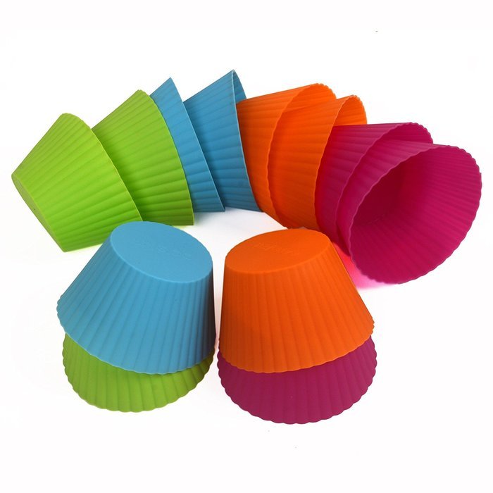 Webake Silicone Baking Cups, Cupcake Liners, Muffin Cups (12-pack, Star) N4
