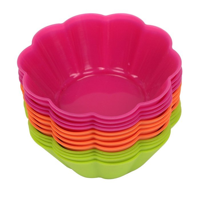 Webake Silicone Baking Cups, Cupcake Liners, Muffin Cups (12-pack, Star) N21