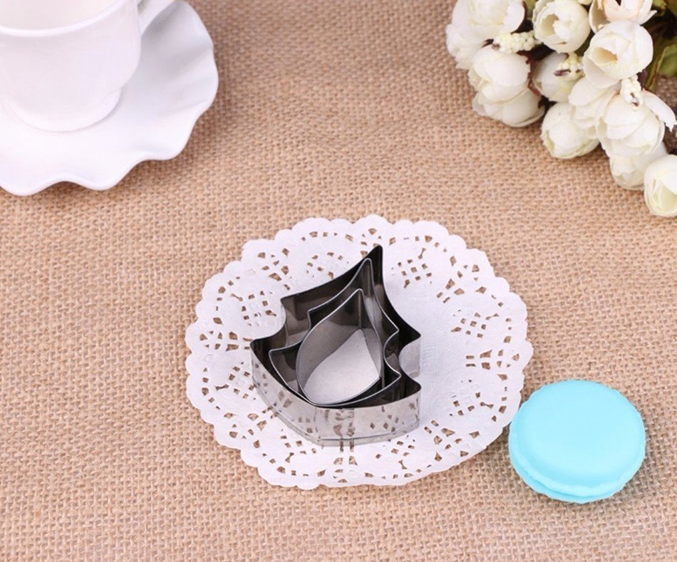 Dynaics 3pcs Stainless Steel Cake Molds Fondant Poinsettia Cutter Bake Biscuit Cake Maker Poinsettia Shape Moluds N5