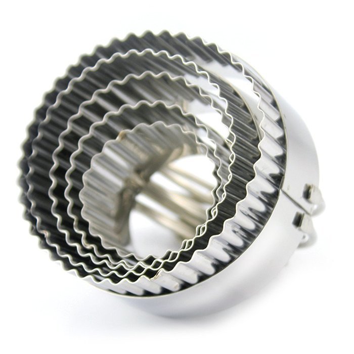 Flyesto 5 Piece Round Biscuit Cutter Set 304 Stainless Steel No Rust with Scalloped Edge For Pastry Donuts Dough... N3