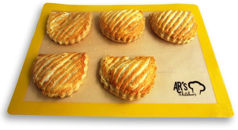AR's Kitchen Silicone Baking Mat - Set of 2 (NEW DESIGN) - Premium Grade - Non Stick - Best Professional Baking... N4