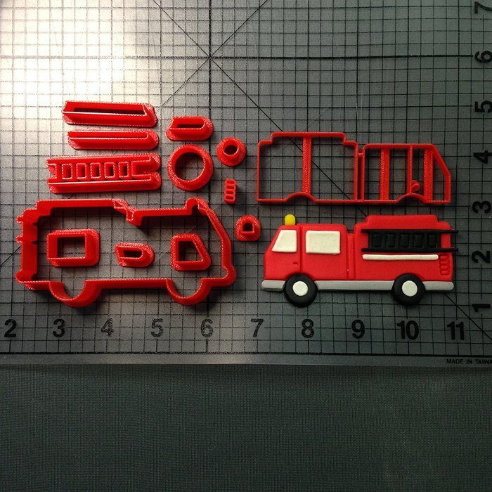 Fire Truck Cookie Cutter Set (4 Inches) N2
