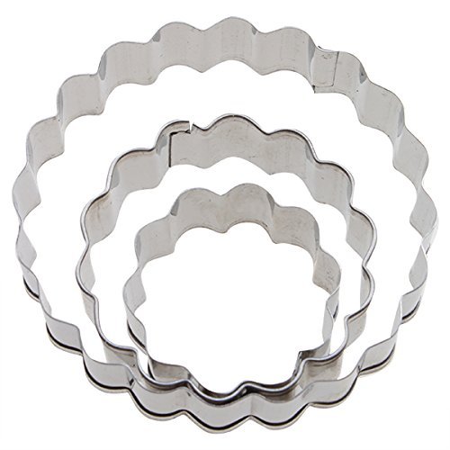 AGPtek 3PCS Stainless Steel Cookie Cutters Cake Mold Pastry Cutter - Carnation Shapes