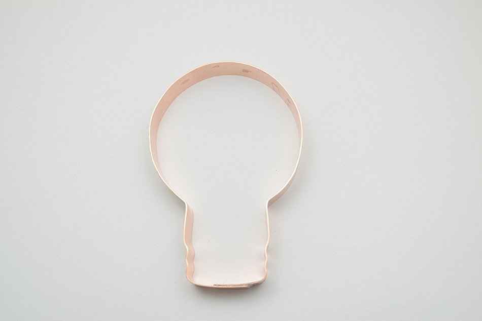 Bright Idea Light Bulb Cookie Cutter N2