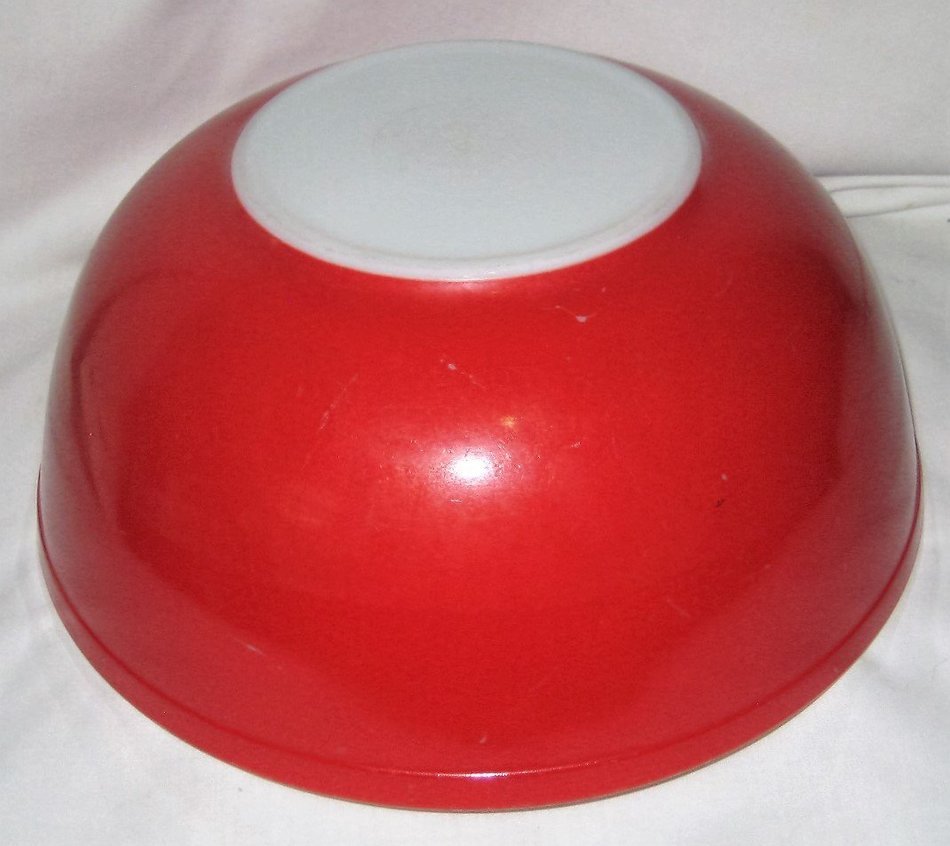 Vintage Pyrex Red 4 Quart Mixing Nesting Batter Bowl USA