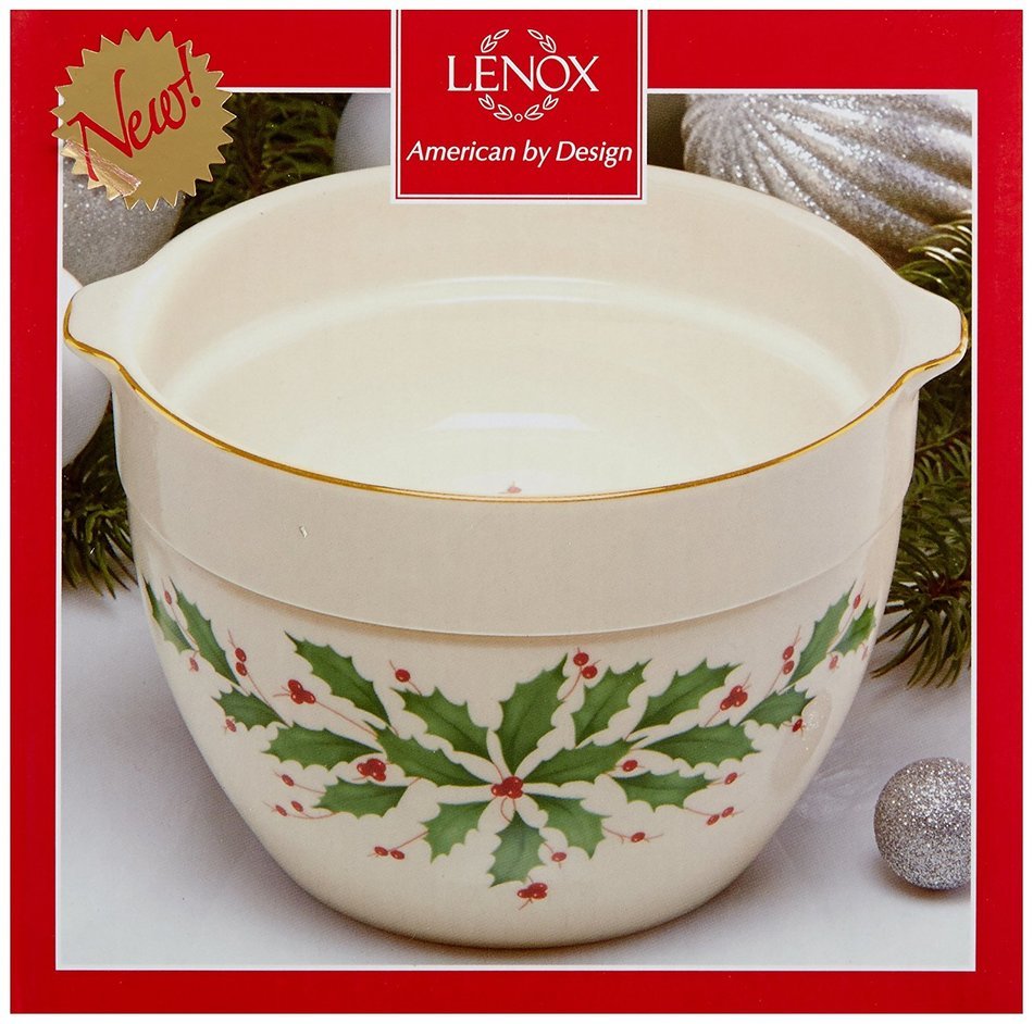 Lenox Holiday Gravy Boat with Stand,Ivory N139
