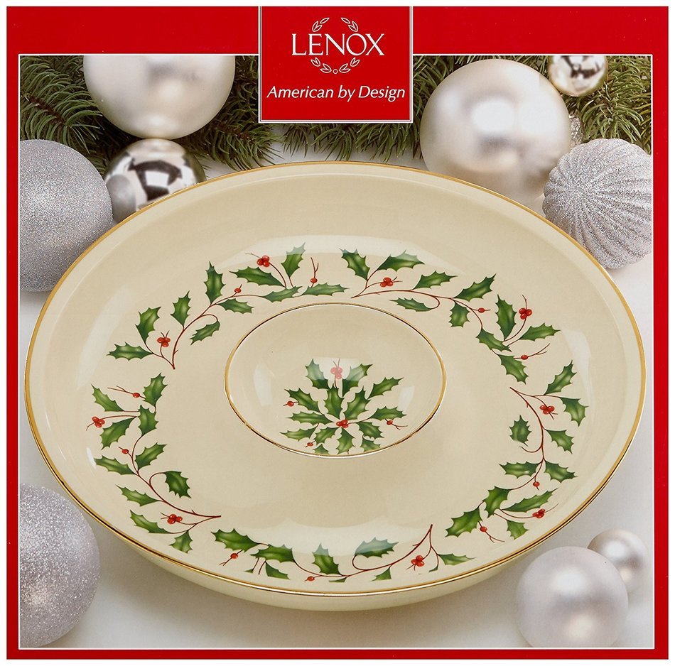 Lenox Holiday Gravy Boat with Stand,Ivory N158