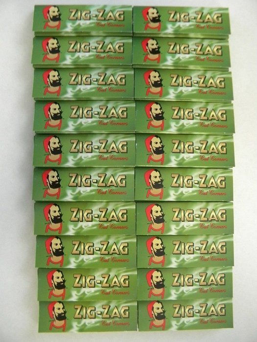 20 Packets-ZIG ZAG GREEN CIGARETTE PAPERS 70mm REG SIZE & BONUS Rolling Machine!