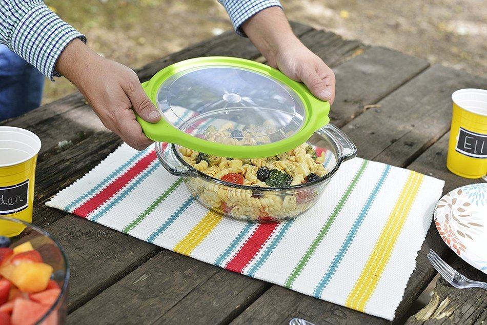 Anchor Hocking 3-Quart Glass Baking Dish with Green TrueFit Lid N15