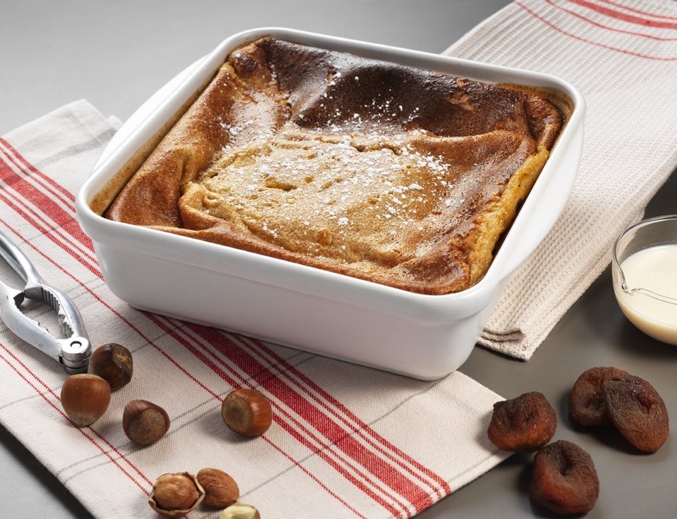 French Home 9.5-inch Pepper Square Baking Dish N2