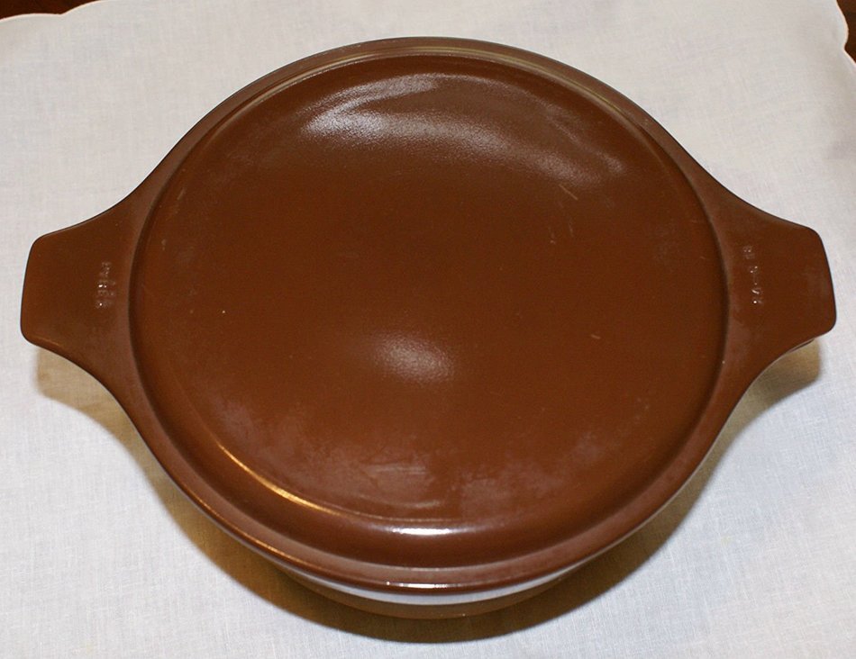 Vintage Pyrex Old Orchard 1.5 Quart Brown Cinderella Casserole Dish 474-b N2