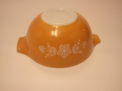 Vintage Pyrex Butterfly Gold cinderella mixing bowl 1.5 Qt N2