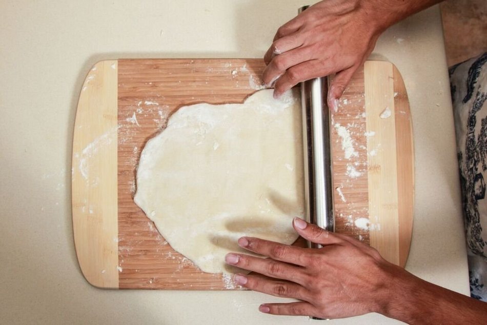The Original Stainless Steel Rolling Pin Featuring a Non-Stick Surface Perfect for Making Pasta, Cookies, Ravioli... N6