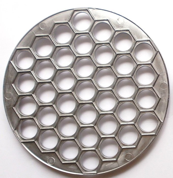 Ravioli maker