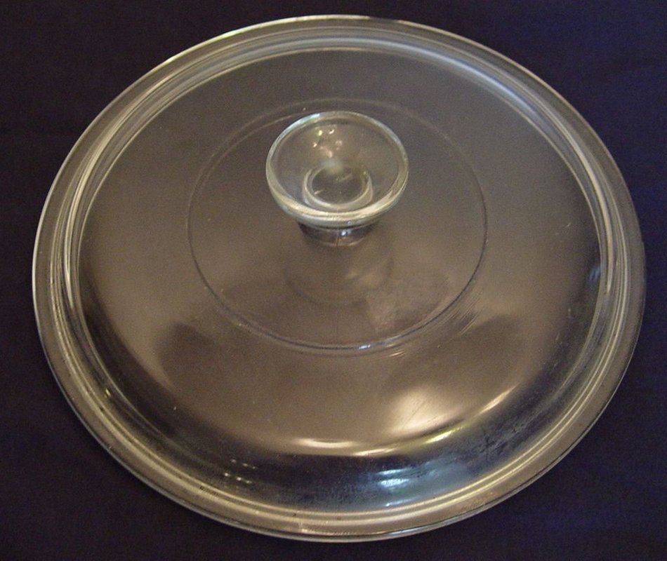 Pyrex Pyrex Clear 8 3/4" Round Casserole Replacement Lid # G 1 C