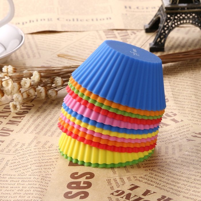 Pony's Rainbow Baking Cups / Cake Molds - Food Grade Silicone - Set of 12 N4
