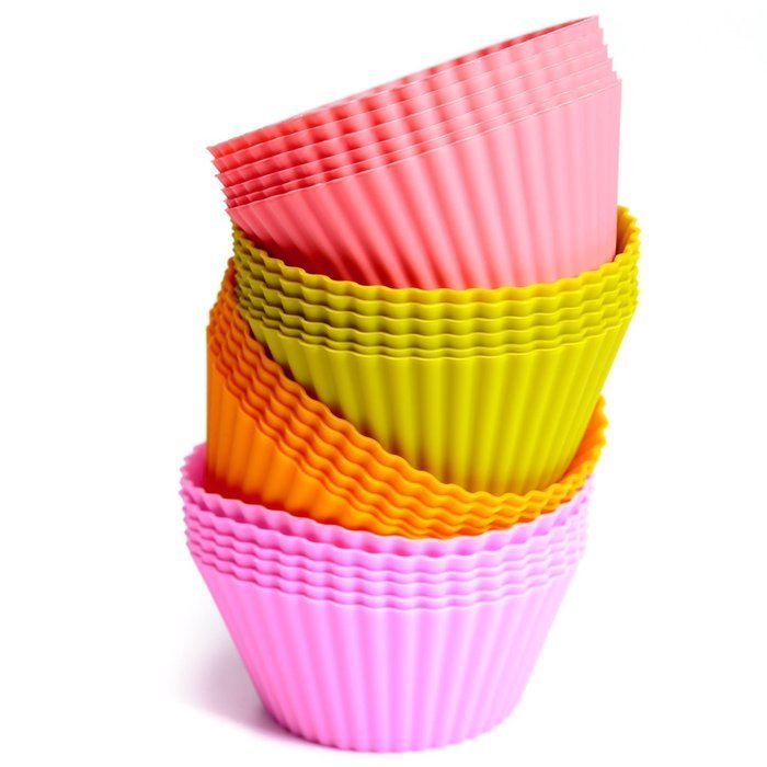 Theo's Bakeware Silicone Cupcake Liners, Round Shape Muffin Cups, Pack of 24 / 4 Colors Reusable & Nonstick Standard... N4