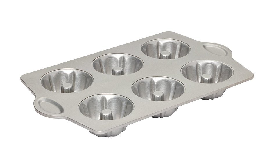 Baker's Advantage Nonstick Mini Bundt Pan, 6-Cavity