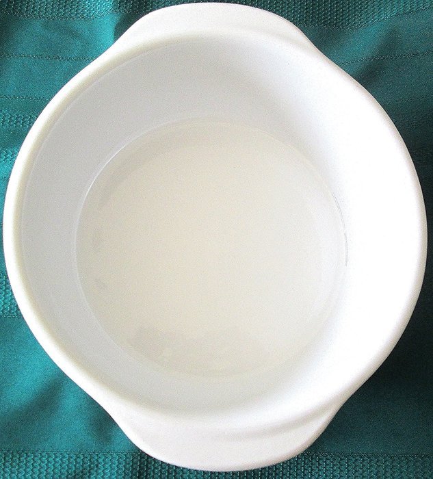Corell Coordinates Callaway Stoneware Ivy Pattern Casserole - 2-1/2 Qt - No Lid N2