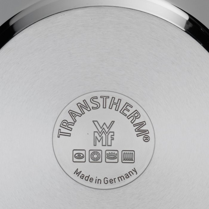 WMF Function 4 Casserole Dish and Lid 24cm N4