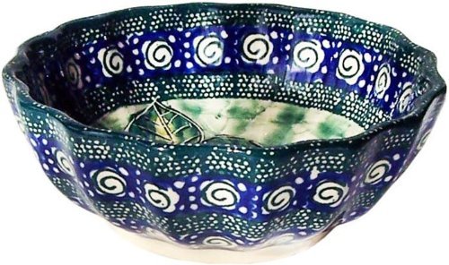 Boleslawiec Stoneware - Polish Pottery Scalloped Bowl - Green Garden N2
