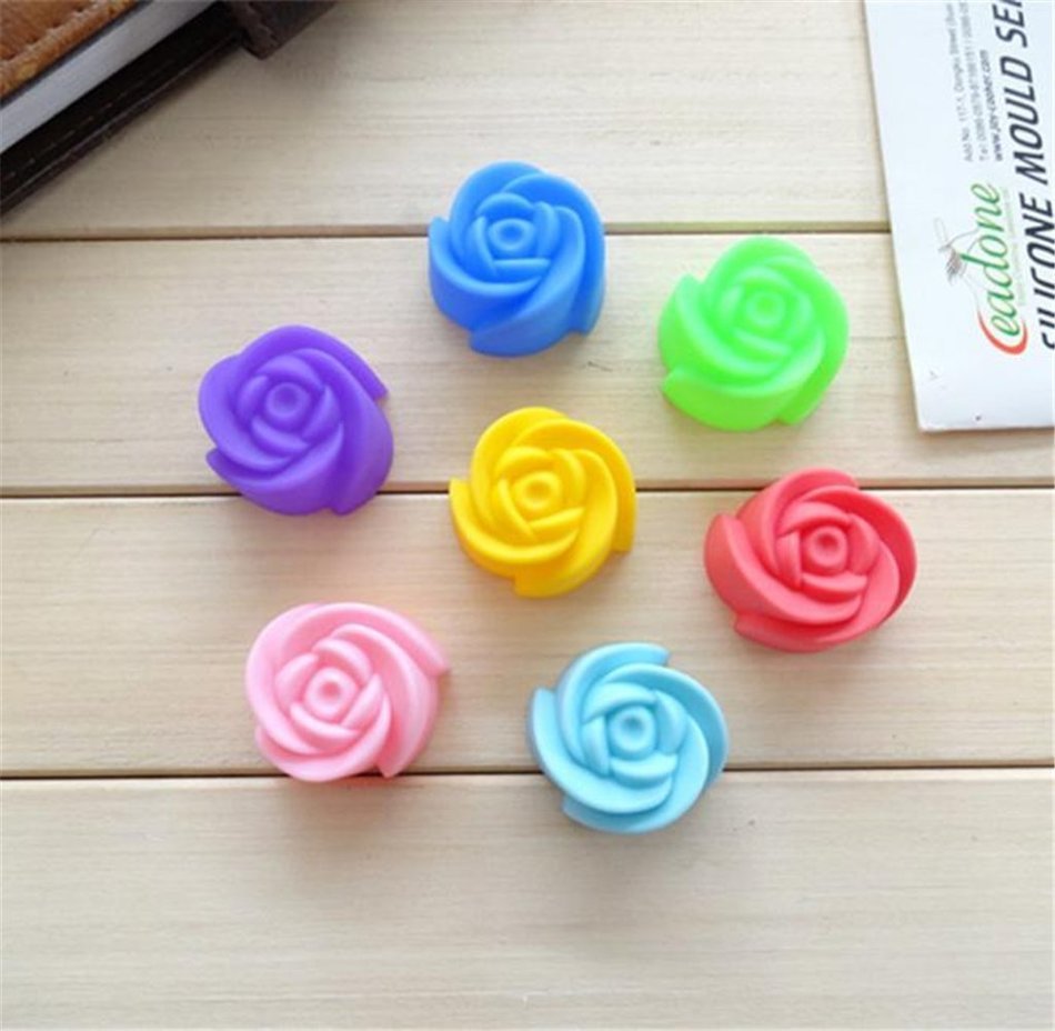 Tosangn 12pcs Standard Size Colorful Silicone Muffin Cup Liners Baking Cupcake Molds (Type D) N15