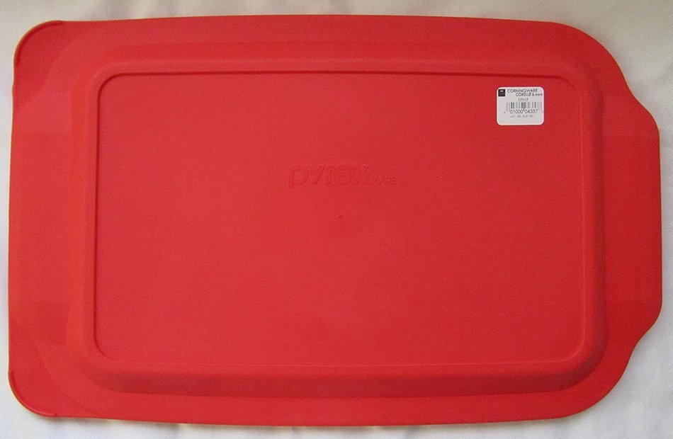 Pyrex Red Plastic Lid for 4 Quart (4.8 Quart Outside Measurement) Oblong Baking Dish