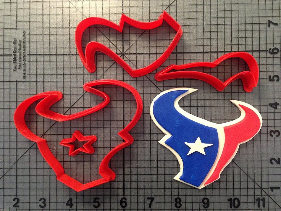 Football Team 109 Cookie Cutter Set (4 inches) N2