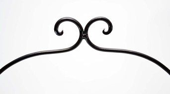 WROUGHT IRON TWO TIER PLATE RACK, 8 INCH RINGS-16.5 INCHES HIGH N2