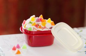 Cutting Edge Snap Tight Storage Container Set, 600ml, Set of 4, Red N3