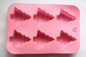 Longzang 6-Cavity Christmas Tree Silicone Cake/Soap Mold N3