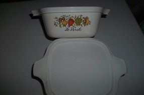 2 Corning Ware P-43-B Spice of Life with Airtight Plastic Lid N3