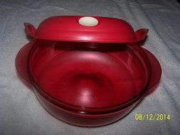 Tupperware Heat N Serve Large Round 6 Cup/red N2