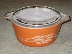 Vintage 1980's Pyrex AUTUMN HARVEST WHEAT Burnt Orange 1 1/2 Quart Casserole Baking Dish w/Lid