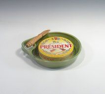 Brie Cheese Baker in Emerald Green Glaze with wooden knife and recipe N5