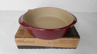 Pampered Chef Mini Baker in Cranberry Limited Edition #1337 N5