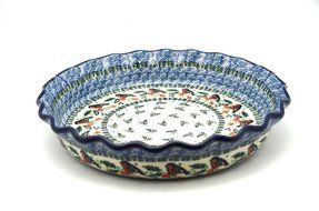 Polish Pottery Baker - Pie Dish - Fluted - Red Robin